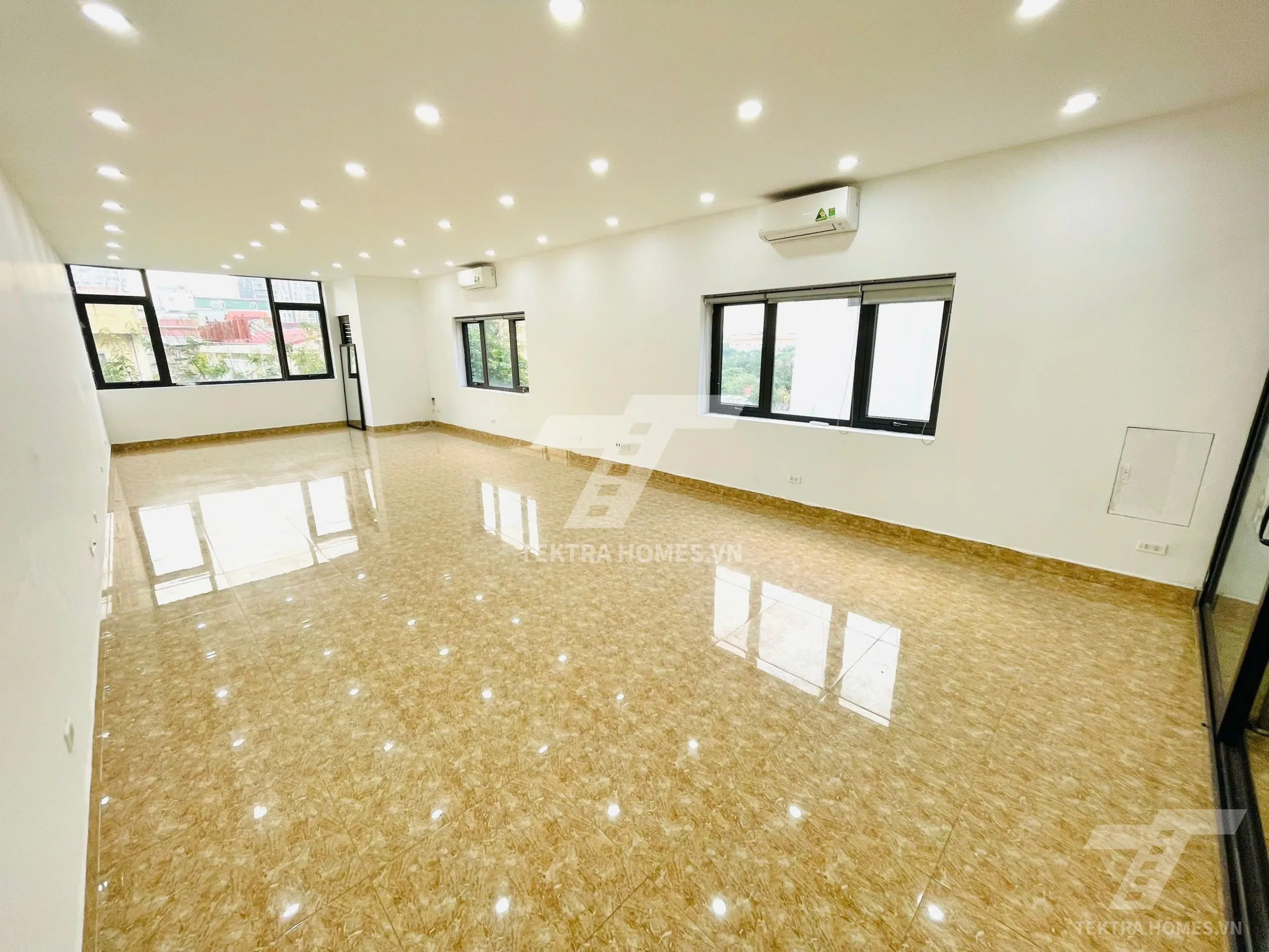 Không gian 3 tại Cho thuê nguyên căn 5 tầng phố Trung Kính