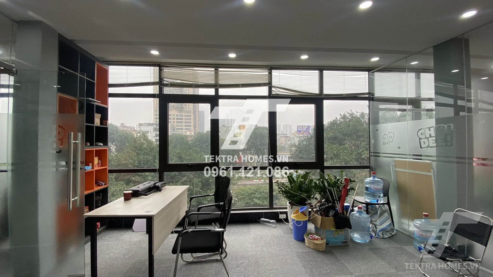 Không gian 3 tại Cho thuê văn phòng gần ngã tư Nguyễn Ngọc Vũ - Lê Văn Lương
