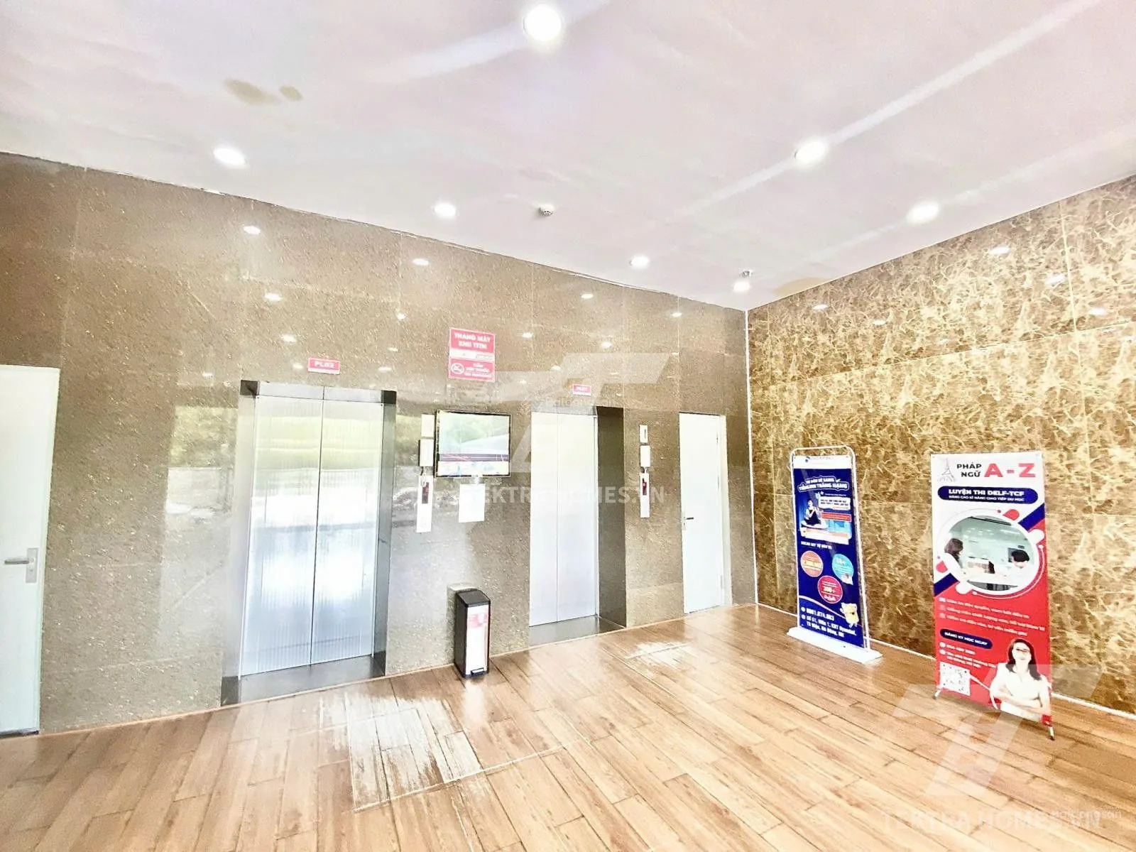 Không gian 3 tại Văn phòng tòa SME Hoàng Gia, Tô Hiệu, Hà Đông, Hà Nội