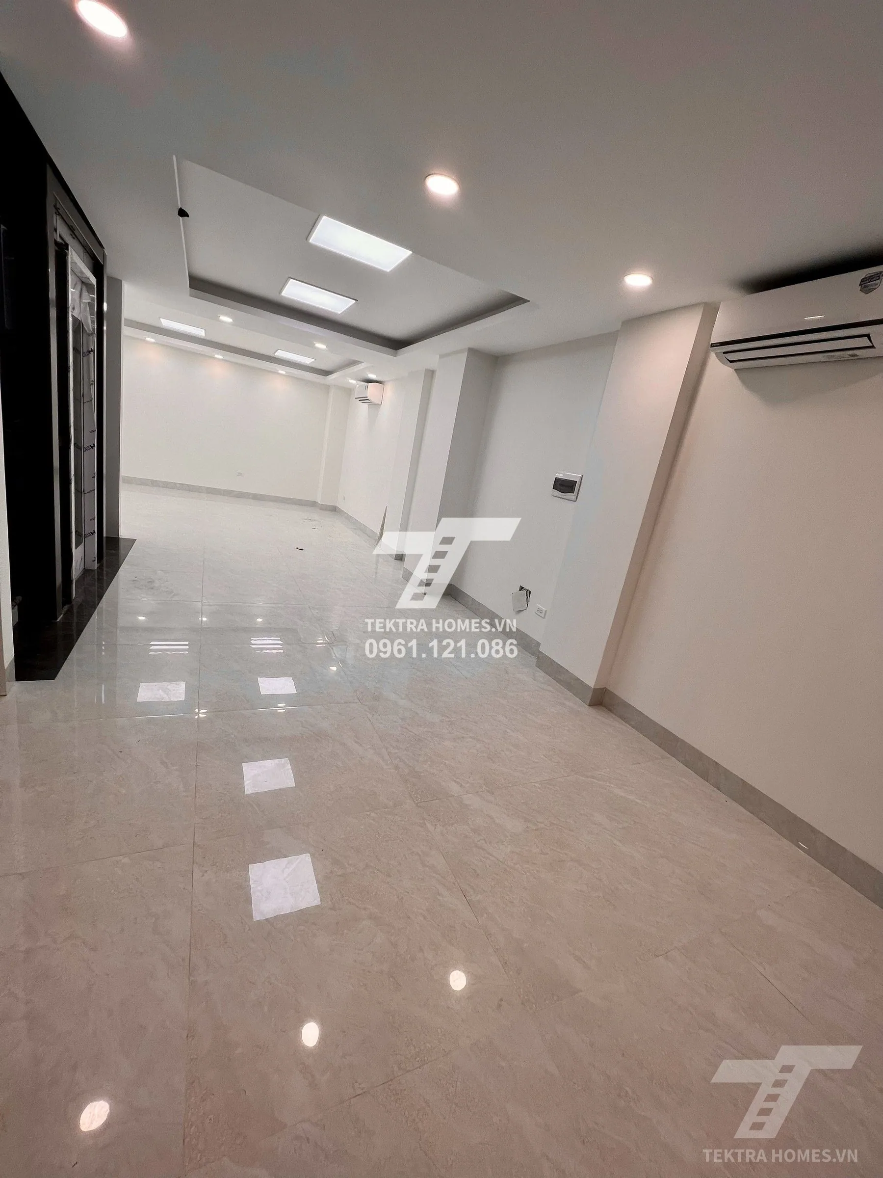 Không gian 2 tại Cho thuê 3 tầng 70m2x3 tại Đặng Thùy Trâm