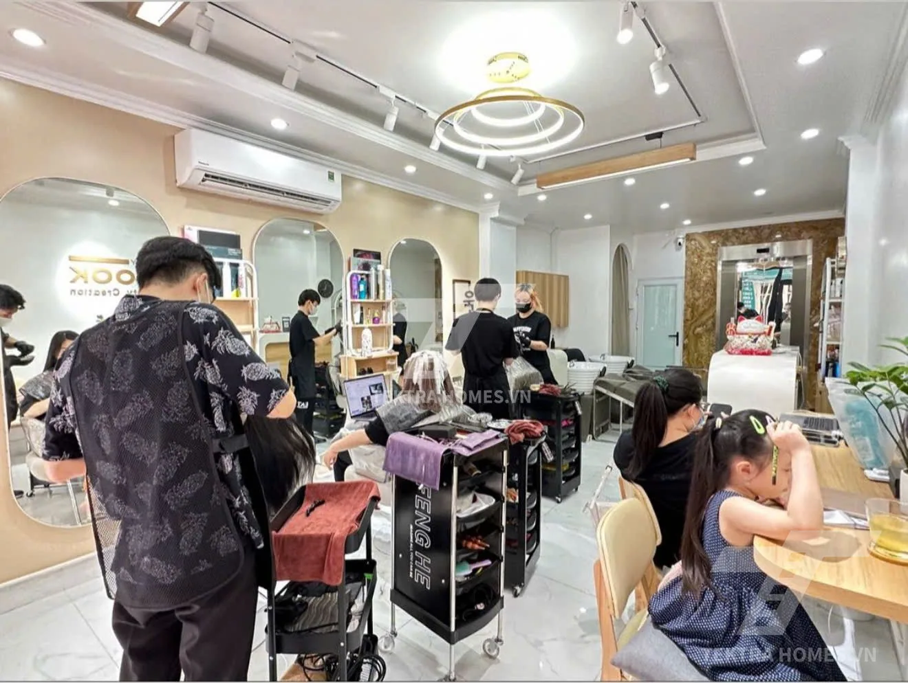 Không gian 3 tại Cho thuê văn phòng phố Nguyễn Chí Thanh - Láng Thượng