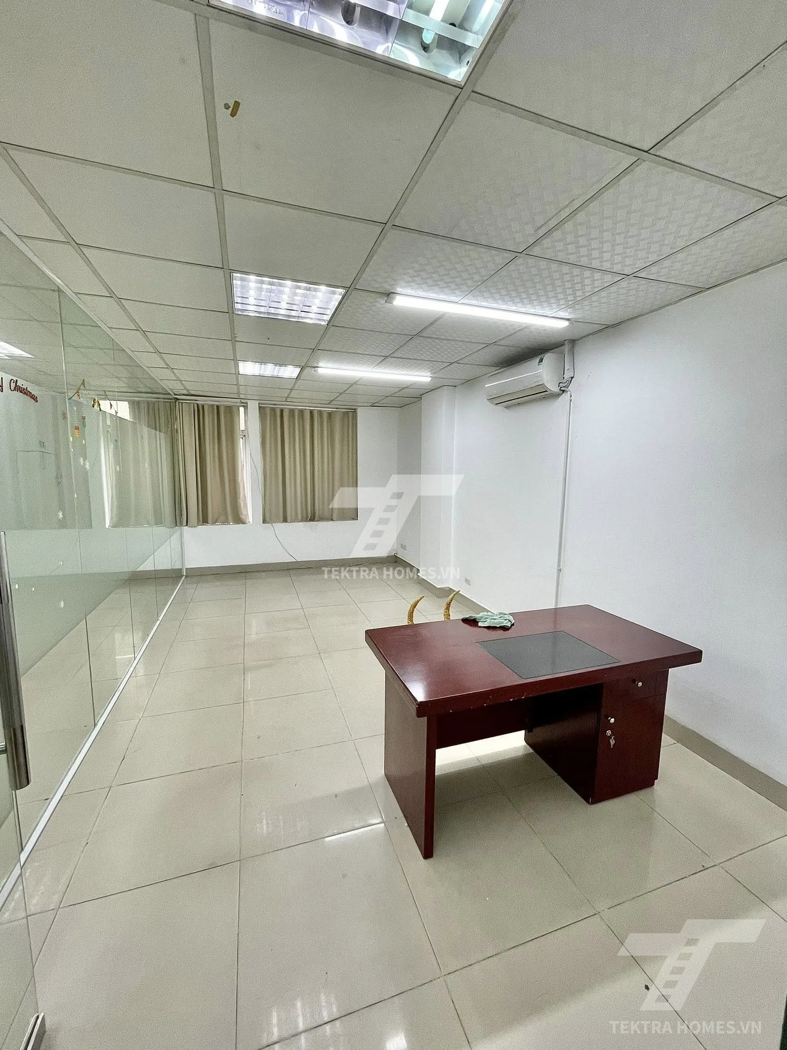 Không gian 5 tại Cho thuê văn phòng Lê Đức Thọ, giá hợp lý nhất lúc này
