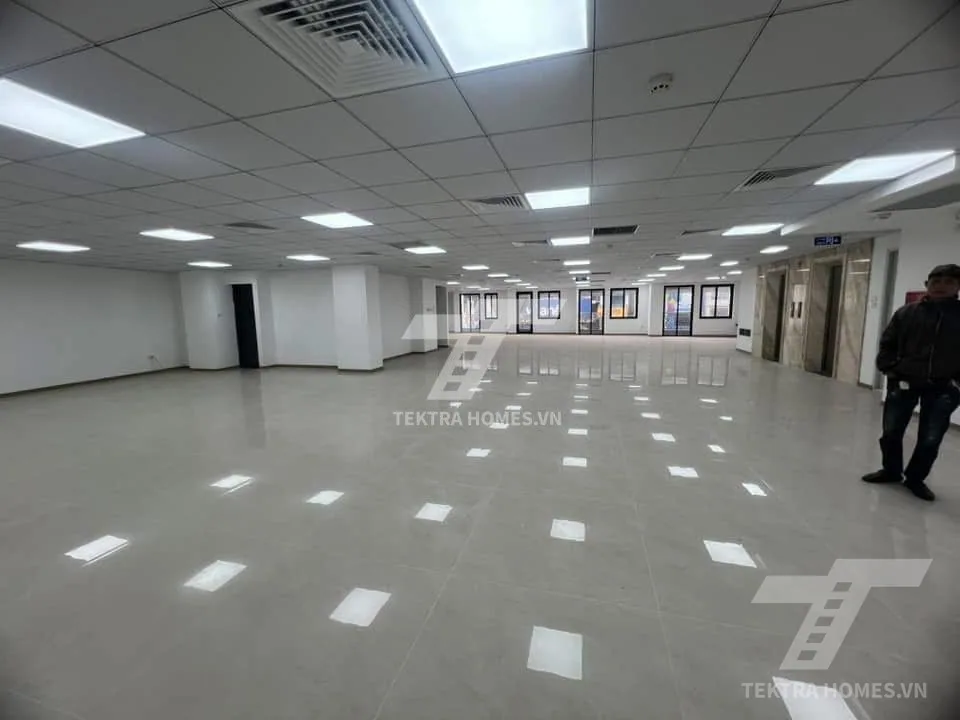Không gian 2 tại Cho thuê văn phòng mặt đường Trường Chinh