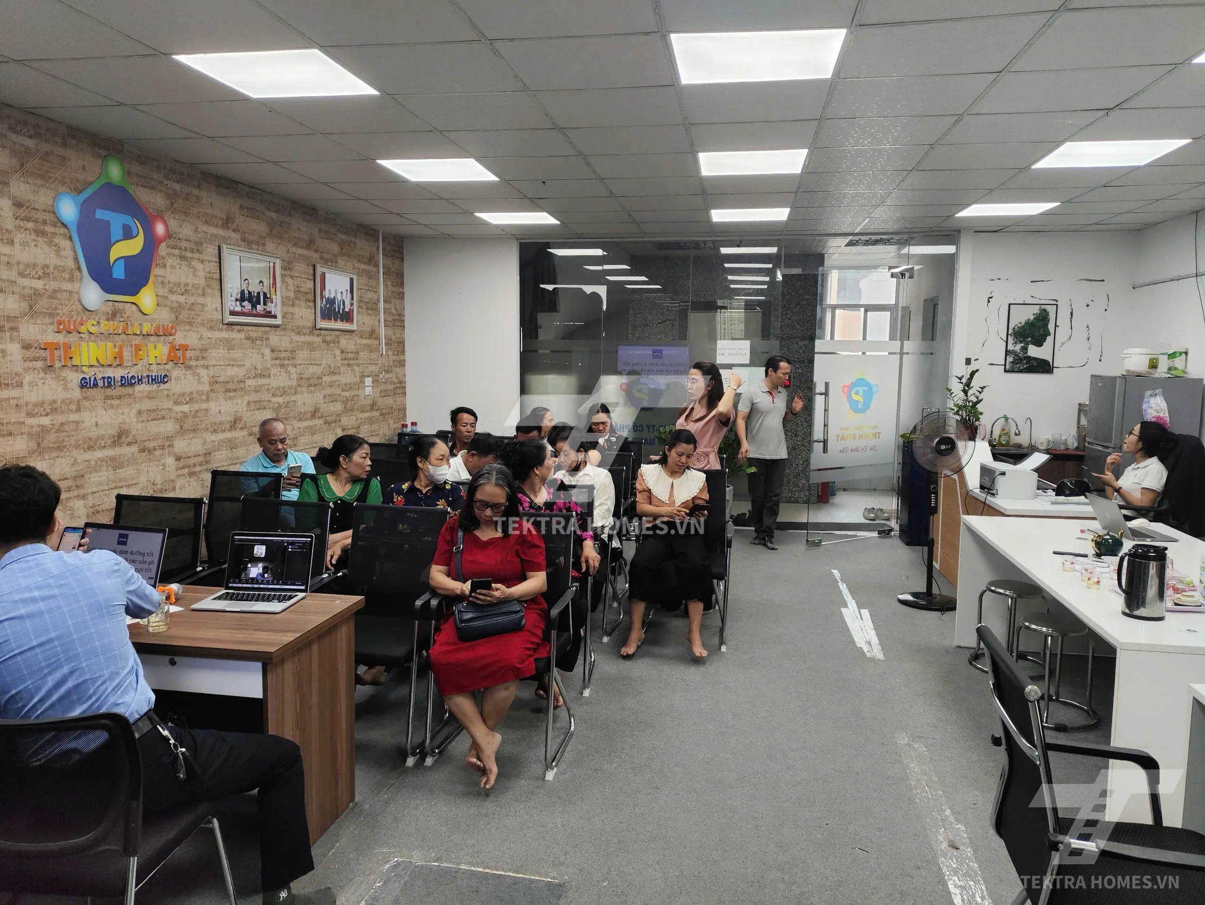 Không gian 5 tại Cho thuê văn phòng mặt đường lớn Lê Đức Thọ