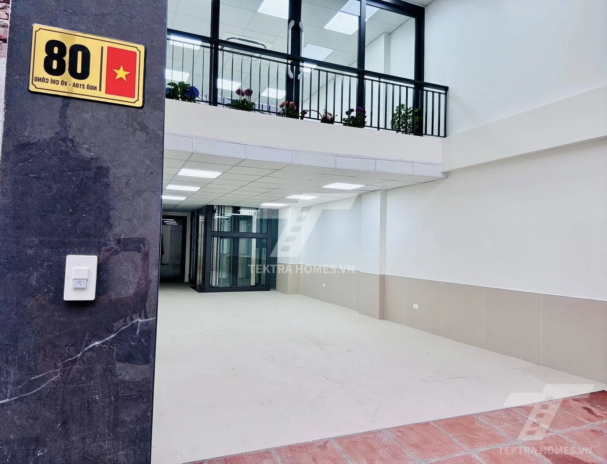 Không gian 2 tại Cho thuê nguyên căn 6 tầng x 90m2 tại ngõ 210A Võ Chí Công