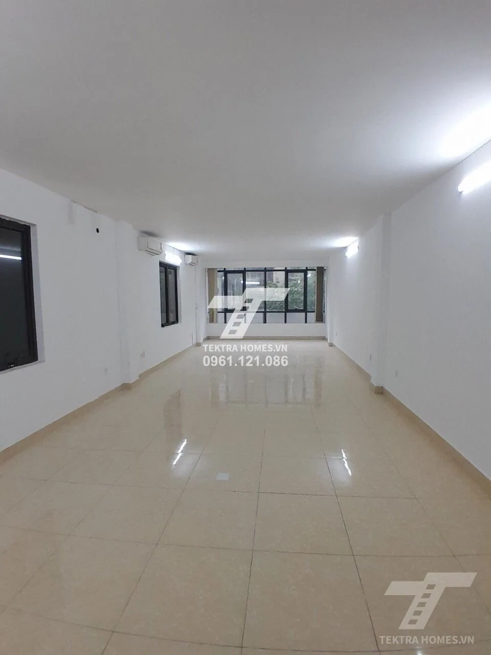 Không gian 4 tại Cho thuê văn phòng giá rẻ mặt đường Vũ Phạm Hàm, Cầu Giấy