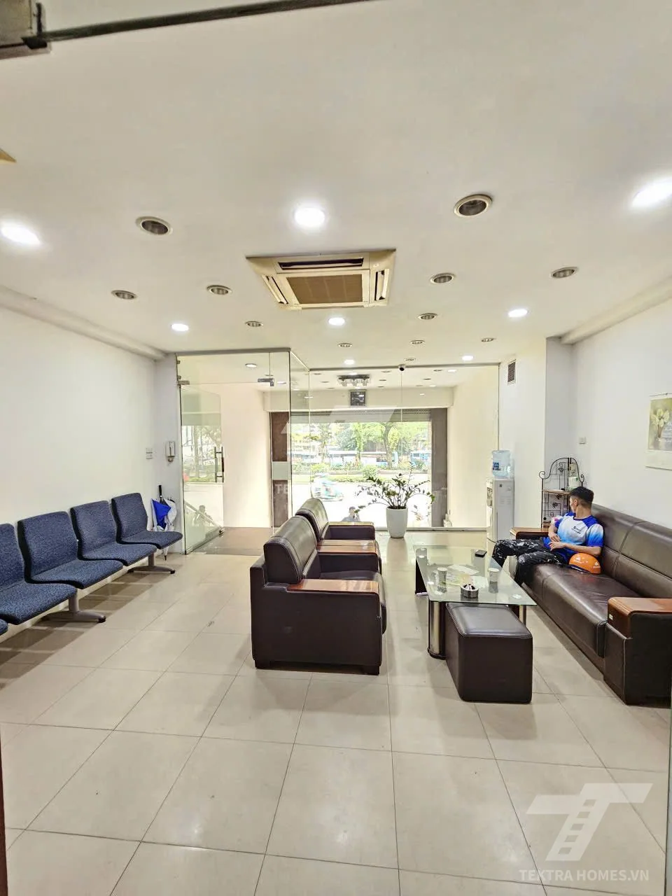 Không gian 4 tại Cho thuê văn phòng giá rẻ mặt đường Kim Mã.