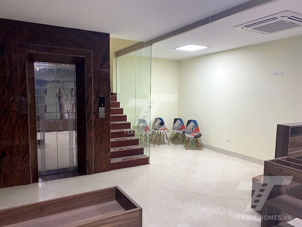 Không gian 3 tại Cho thuê nguyên căn phố nguyễn khang