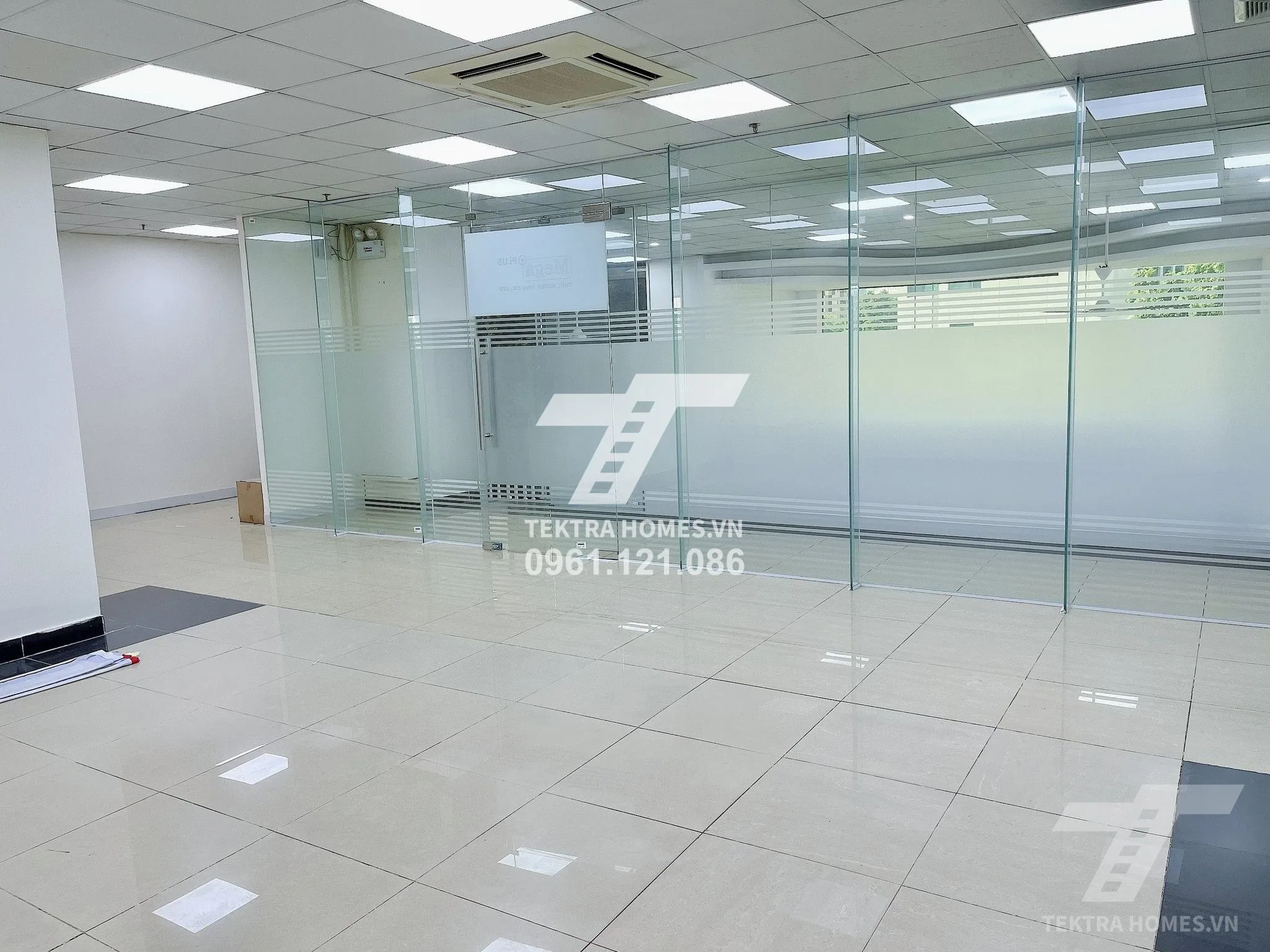 Không gian 2 tại Cho thuê văn phòng chân đế chung cư giá siêu rẻ phố Nguyễn Như Uyên