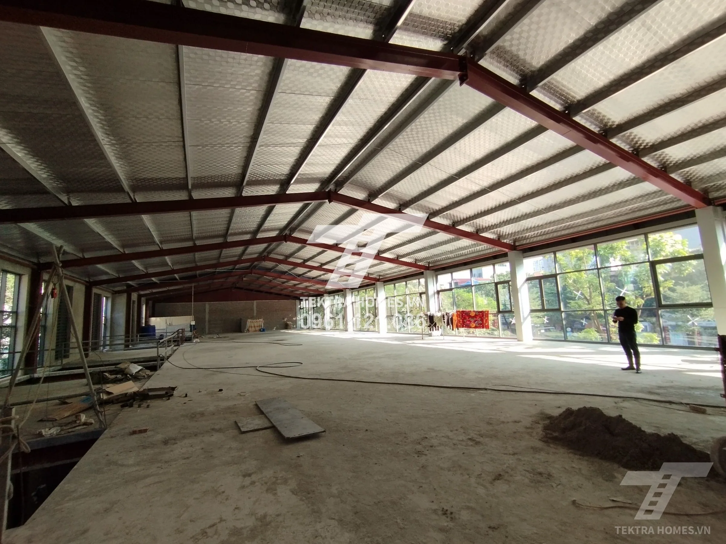 Không gian 4 tại Cho thuê 2000m2 mặt bằng kinh doanh hót nhất Cầu Giấy
