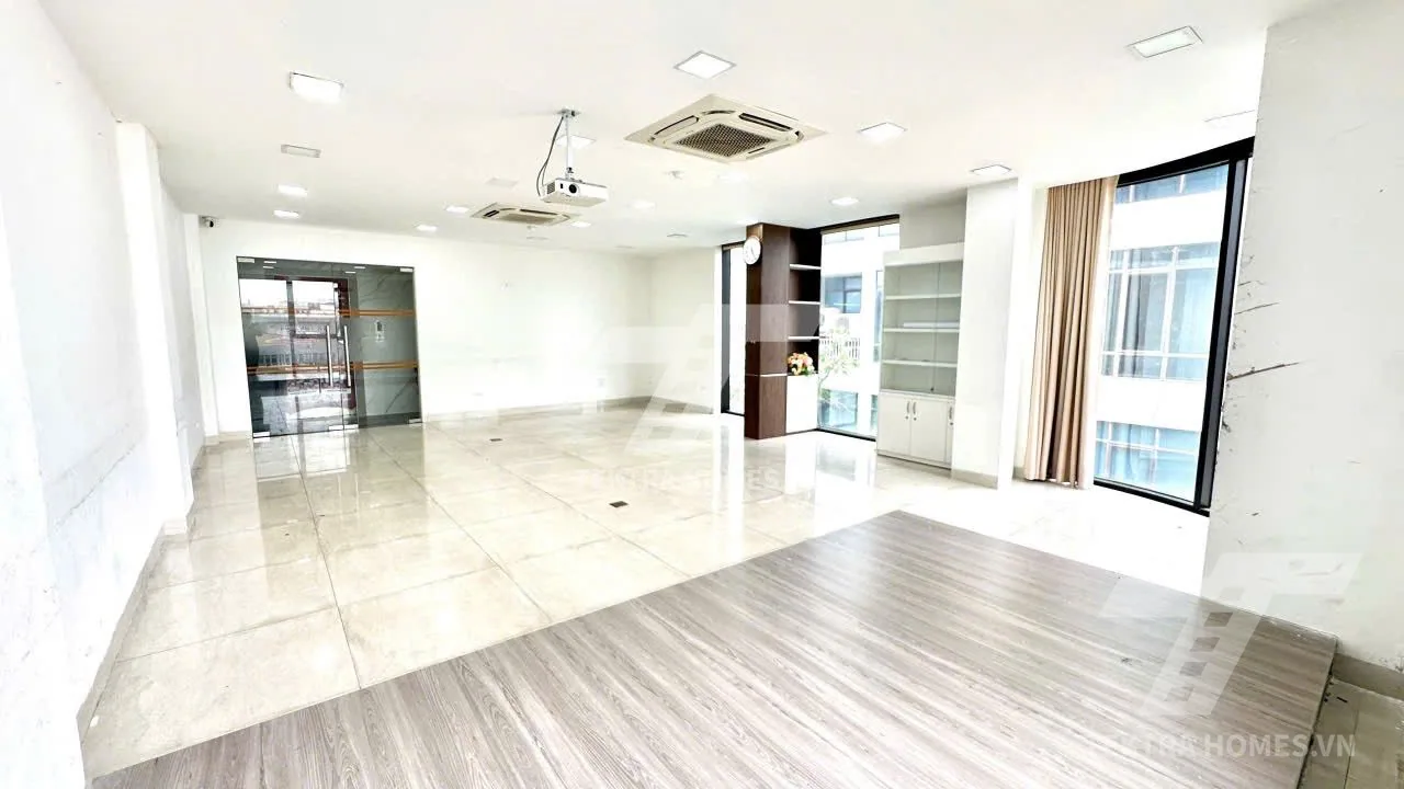 Không gian 4 tại Cho thuê văn phòng phố huỳnh thúc kháng