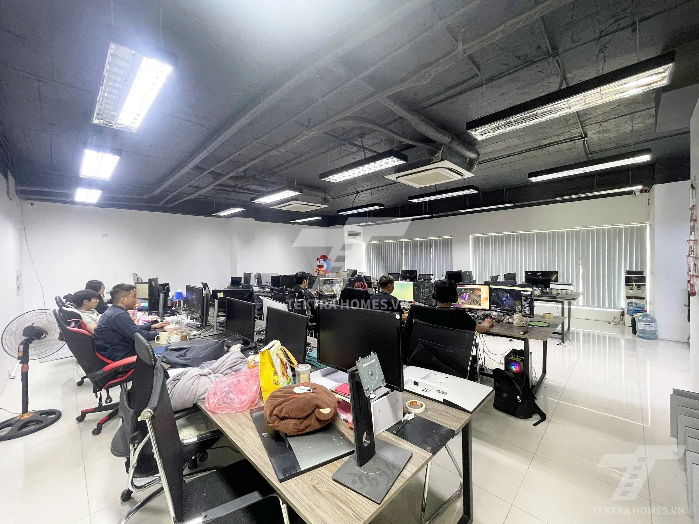 Không gian 2 tại Cho thuê văn phòng 200m2 mặt đương Trần Thái Tông