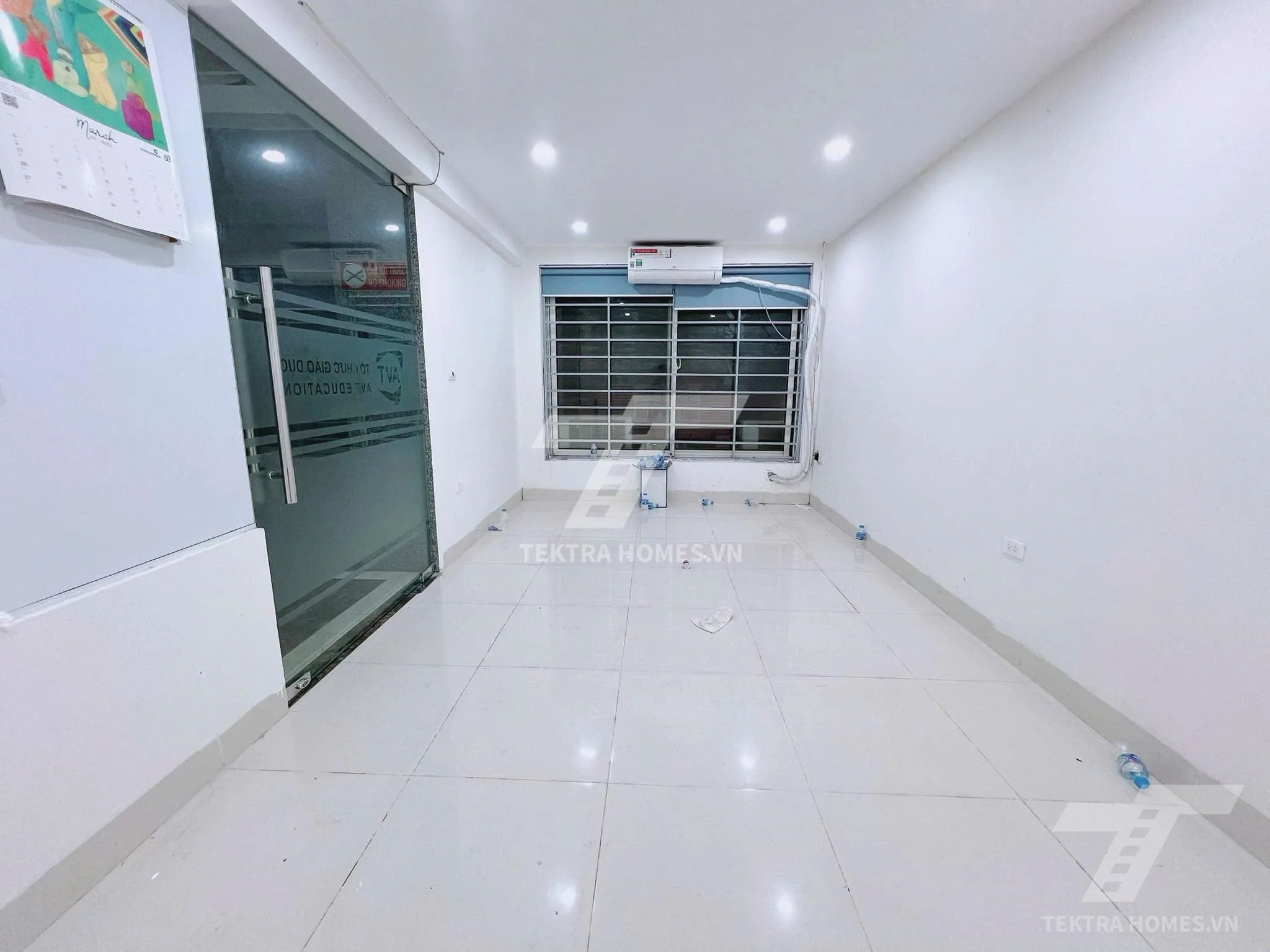Không gian 4 tại Cho thuê văn phòng 2 mặt thoáng, hướng đông nam, tại Nghĩa Đô