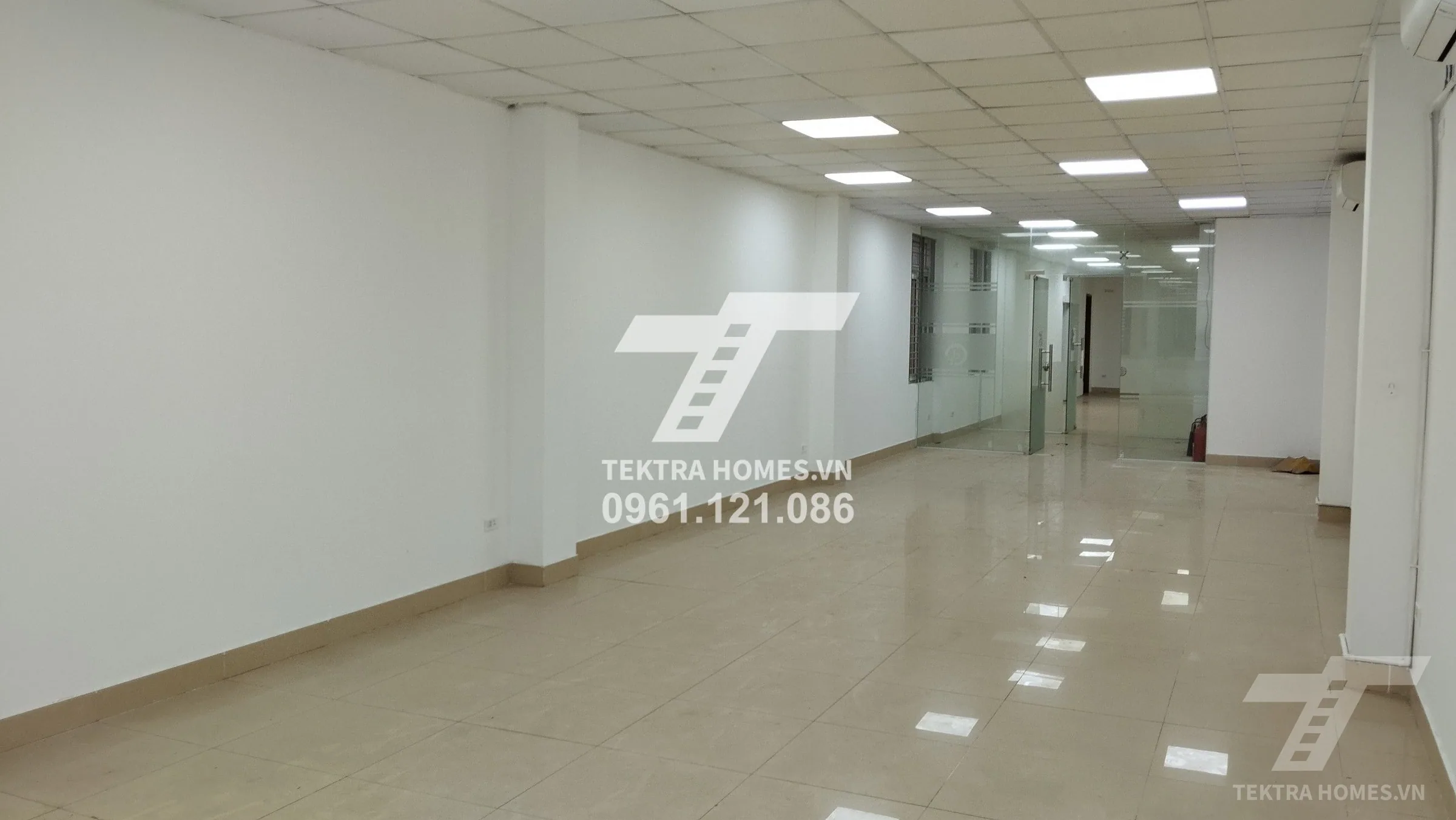 Không gian 4 tại Cho thuê văn phòng Vương Thừa Vũ.