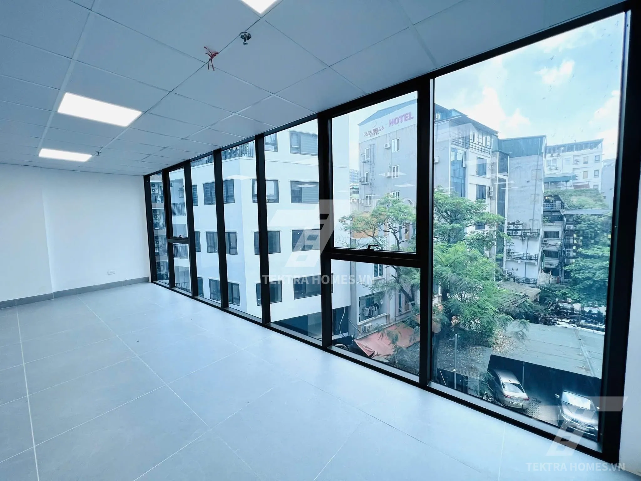 Không gian 3 tại Cho thuê văn phòng mới đẹp đường Trần Thái Tông