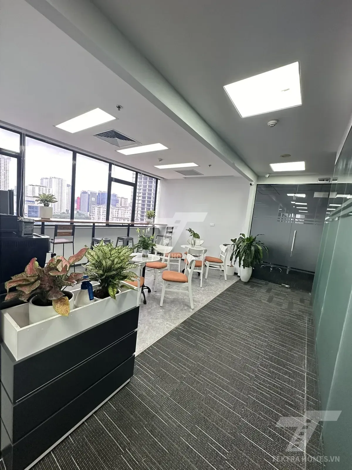 Không gian 4 tại Cho thuê văn phòng trọn gói | Tòa Ceo Tower | Phạm Hùng