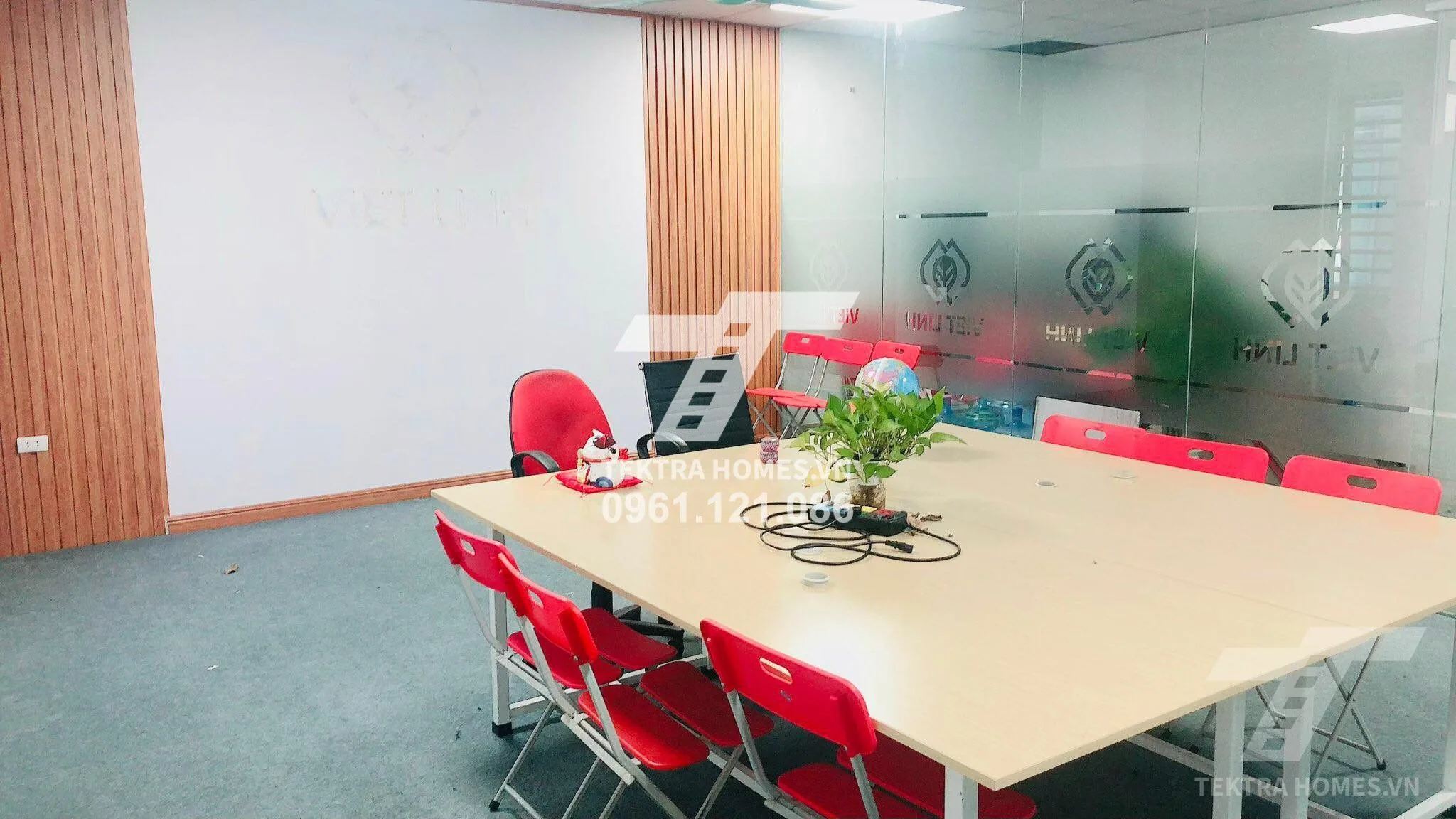 Không gian 3 tại Cho thuê văn phòng tại trục đường Nguyễn Xiển