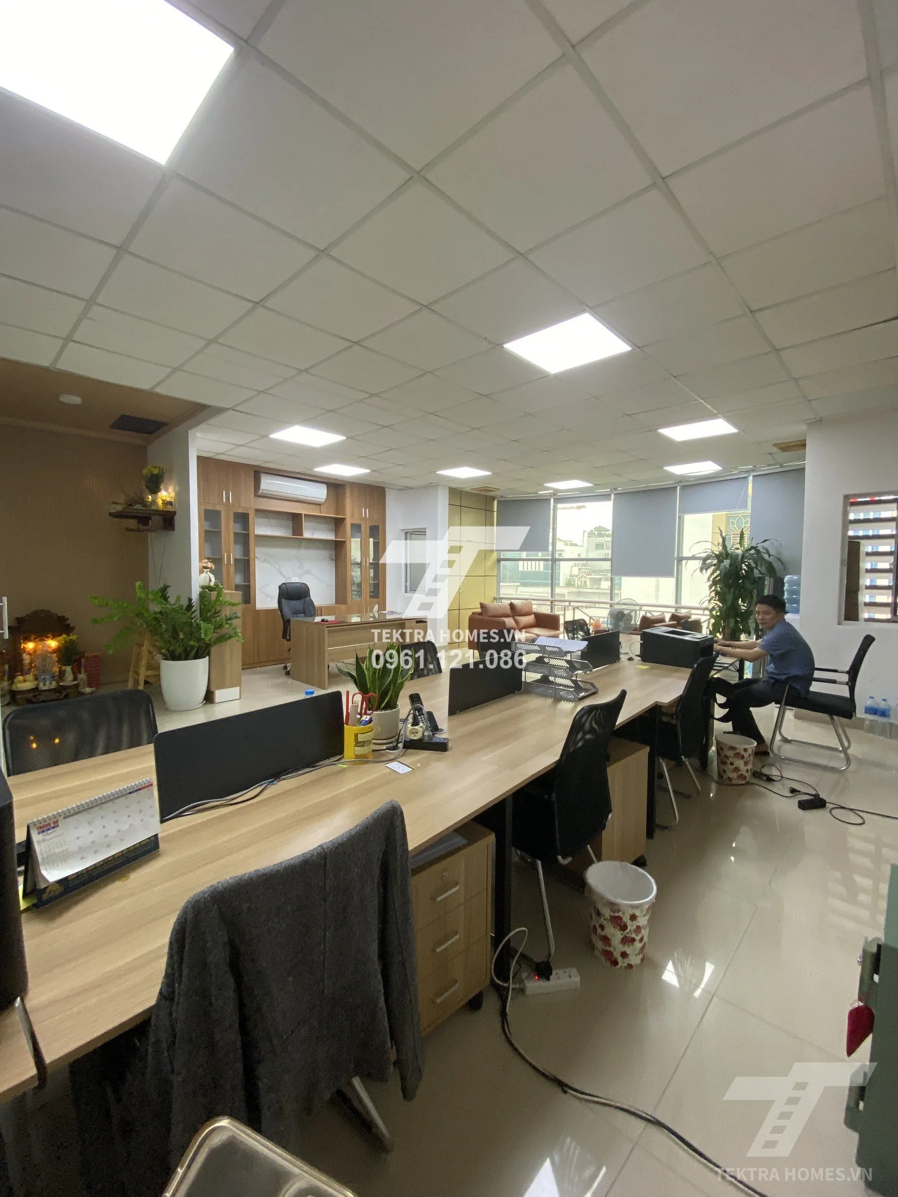 Không gian 5 tại cho thuê văn phòng giá cực kỳ tốt tại Thọ Tháp