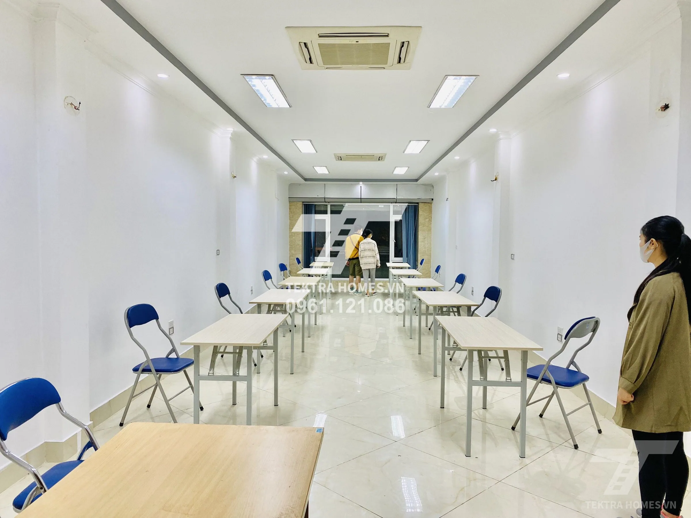 Không gian 2 tại Cho thuê văn phòng tại trục đường Nguyễn Khang