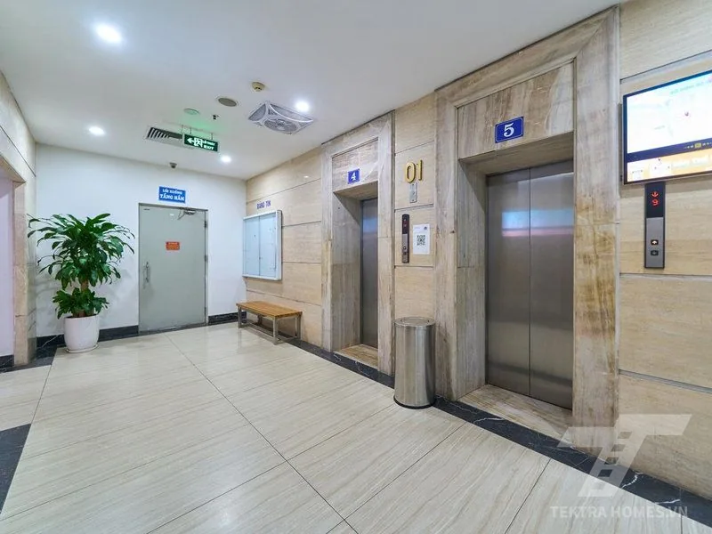 Khu vực thang máy Mỹ Đình Plaza 1 138 Trần Bình