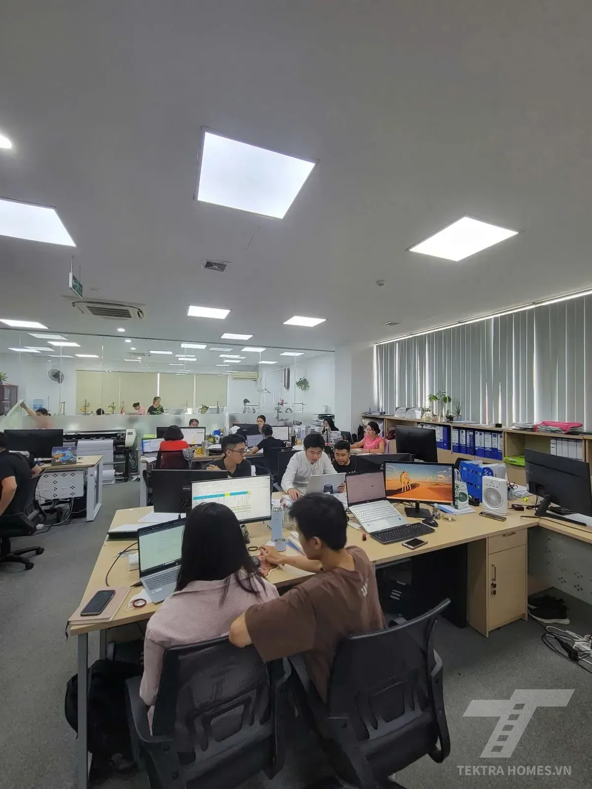 Mặt sàn cho thuê tòa IDS Vinfast 8 Phạm Hùng