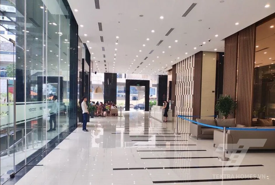 Sảnh đón khách tòa Discovery Complex 302 Cầu Giấy