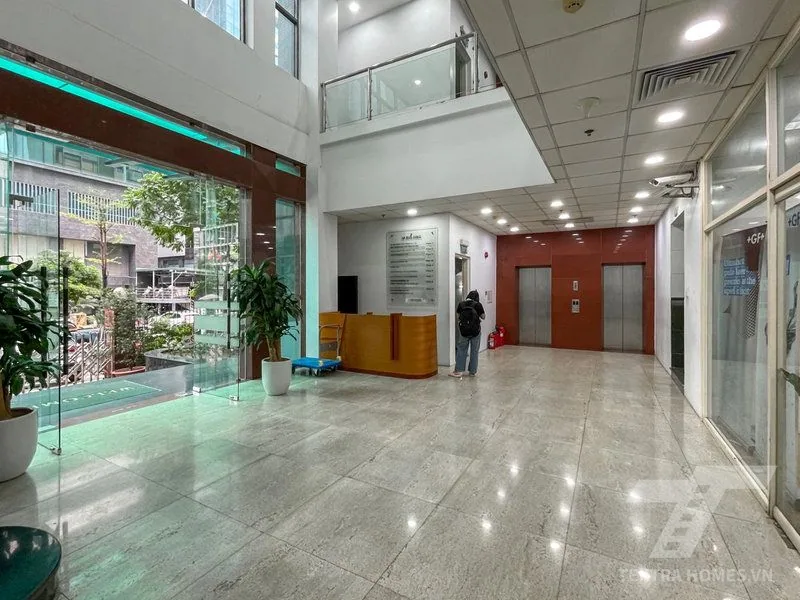 Khu vực lễ tân tòa 3A Building 82 Duy Tân