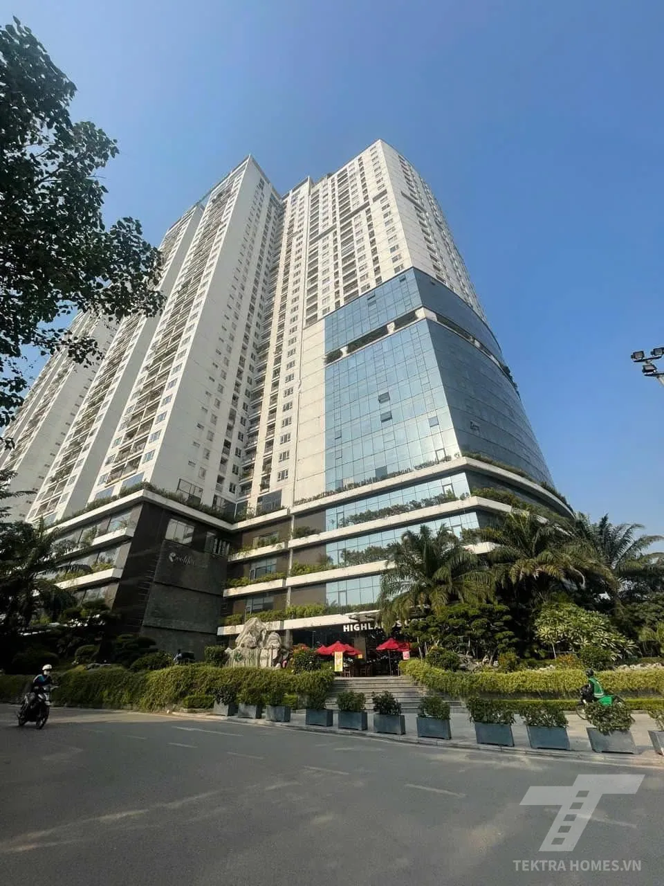 Toàn cảnh mặt ngoài tòa Ecolife Capitol 58 Tố Hữu