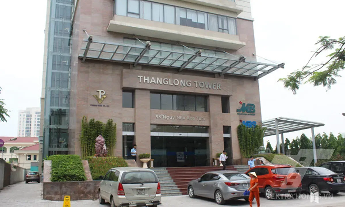 Mặt sảnh trước tòa Thăng Long Tower 98A Ngụy Như Kon Tum