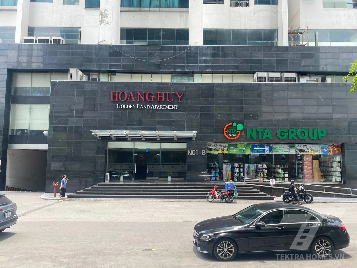 Sảnh chính tòa Gold Tower 275 Nguyễn Trãi