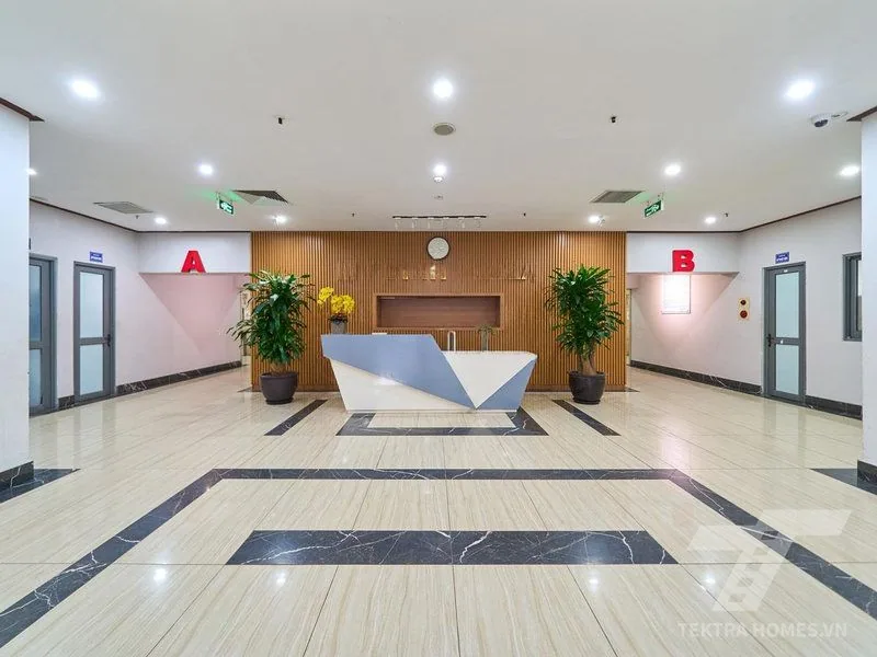 Khu vực lễ tân Mỹ Đình Plaza 1 138 Trần Bình