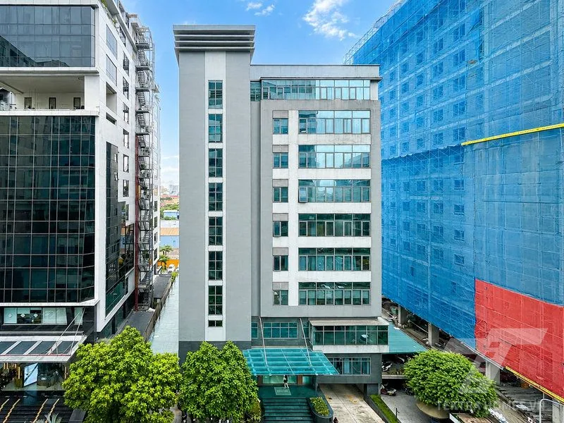 Mặt bên tòa 3A Building 82 Duy Tân