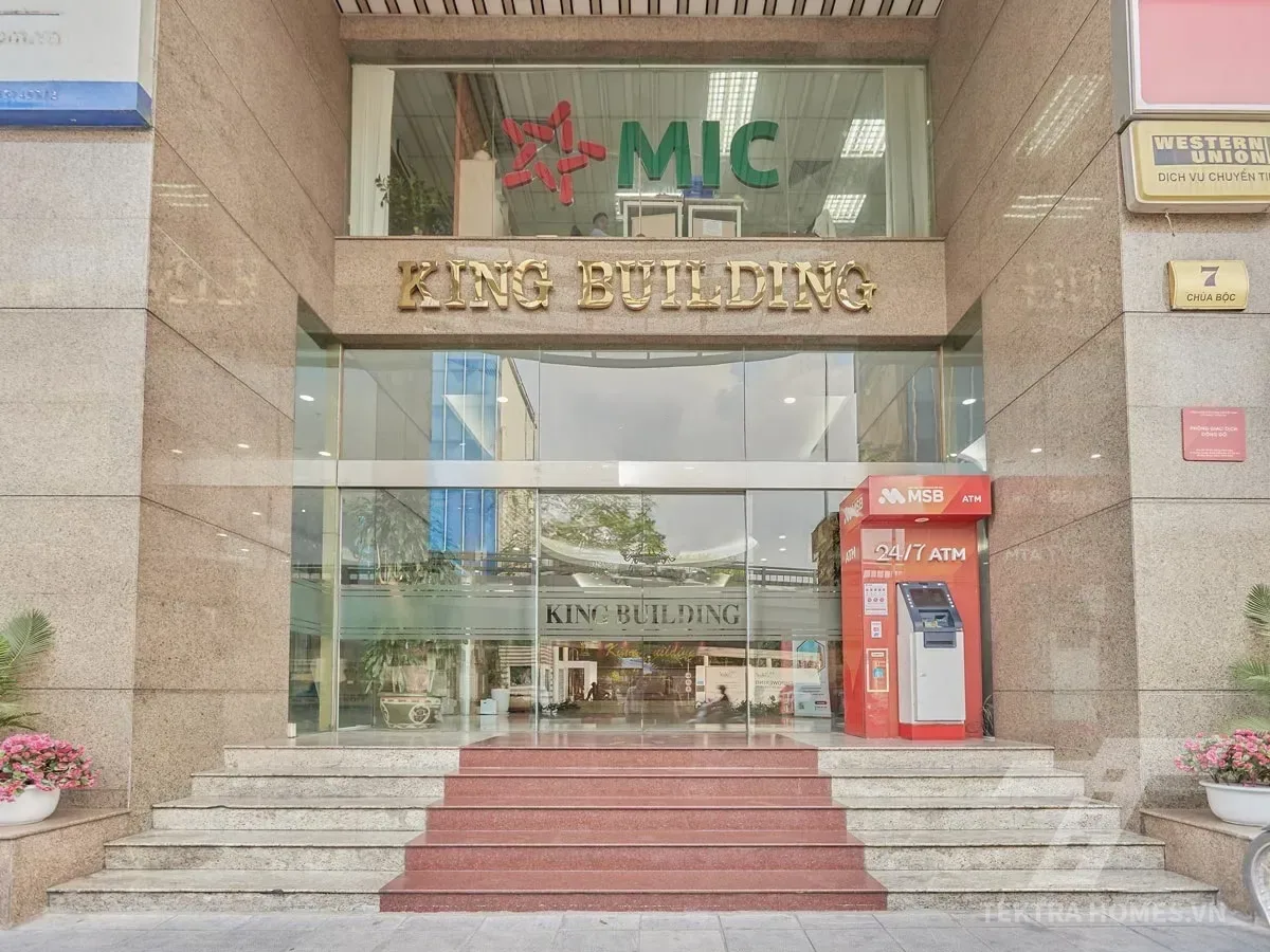Sảnh ngoài tòa King Building 07 Chùa Bộc
