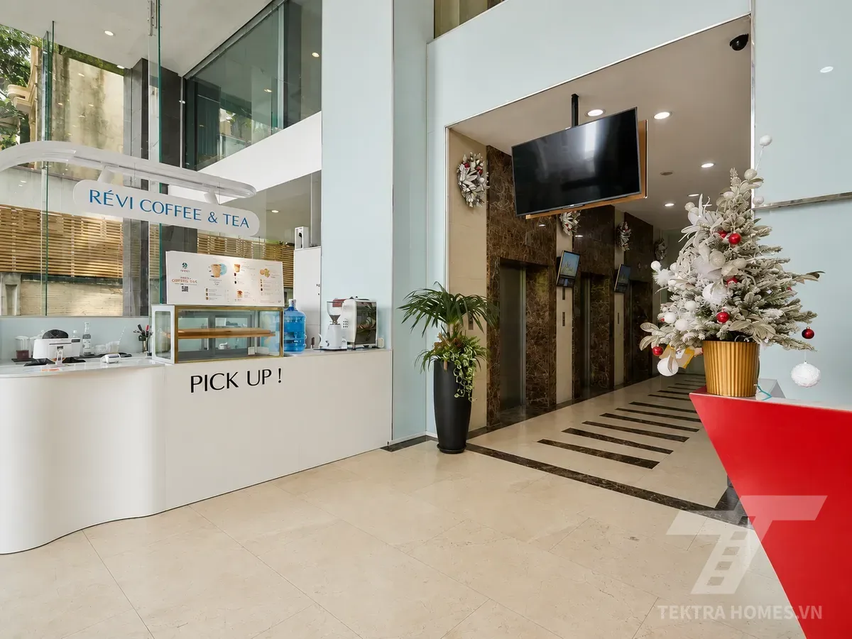 Khu vực cà phê tòa Sky City Tower 88 Láng Hạ