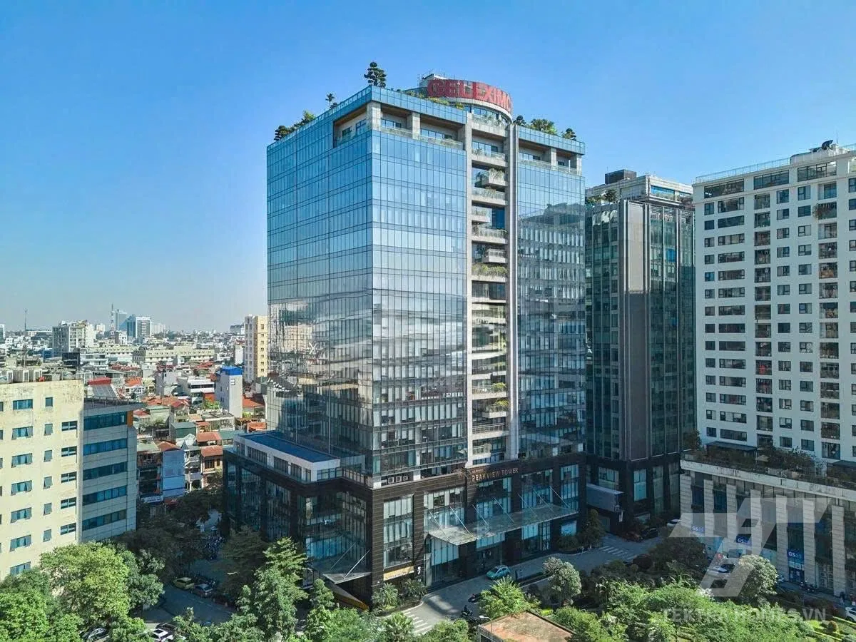 Toàn cảnh tòa Peakview Tower 36 Hoàng Cầu