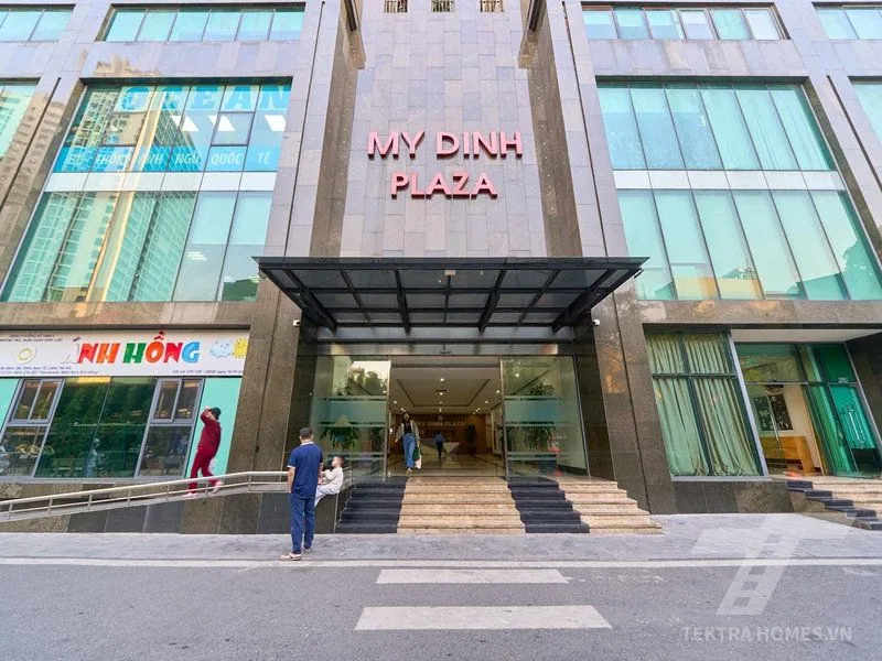 Mặt sảnh chính tòa Mỹ Đình Plaza 1 138 Trần Bình