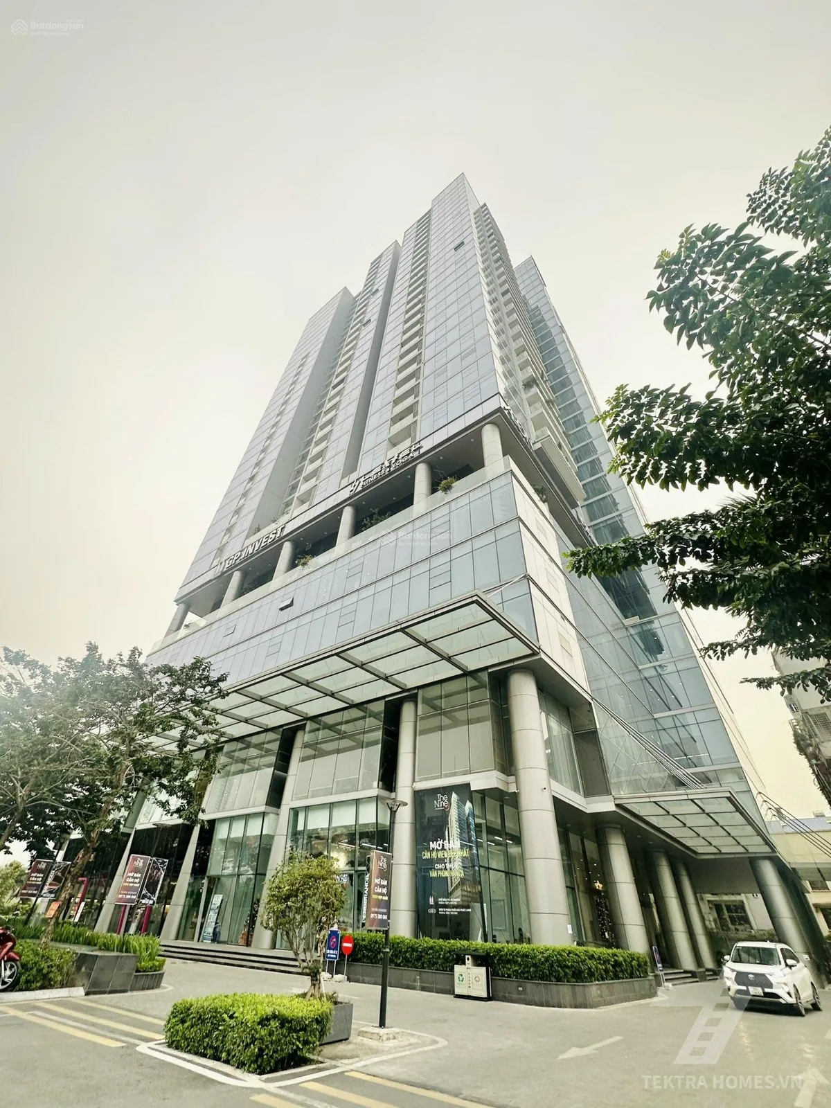 Mặt ngoài tòa The Nine 9 Phạm Văn Đồng