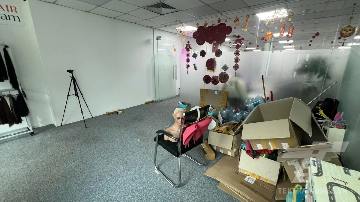 Văn phòng cho thuê diện tích trống tòa Hoàng Ngọc Building 4/82 Dịch Vọng Hậu