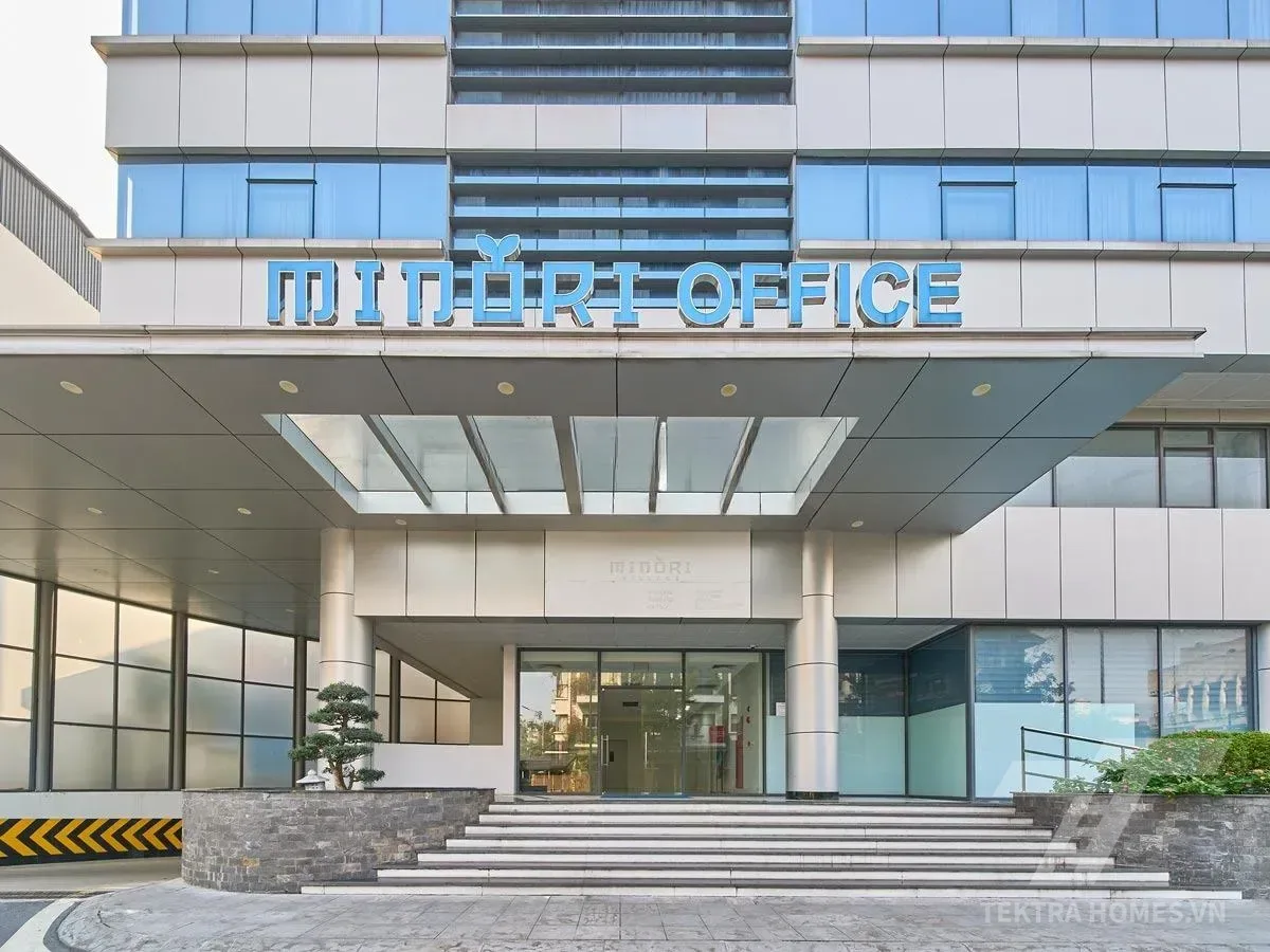 Mặt chính tòa Minori Building 67A Trương Định