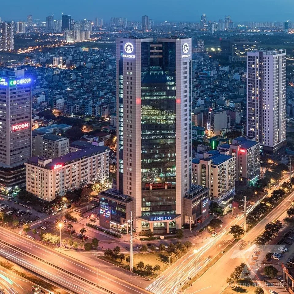 Toàn cảnh mặt trước tòa Handico Tower Phạm Hùng