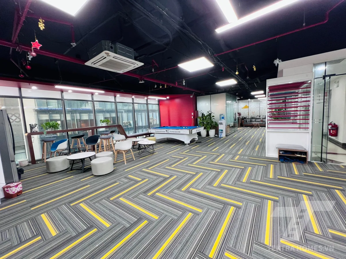 Mặt sàn trống tòa Mỹ Đình Plaza 2 02 Nguyễn Hoàng