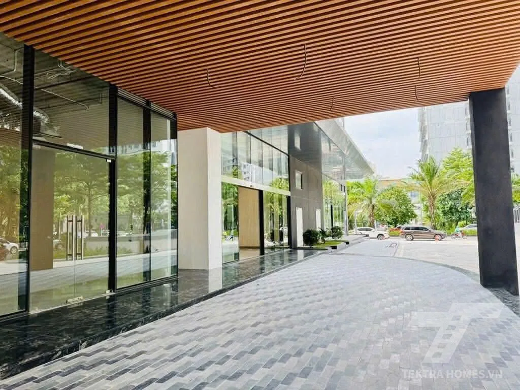 Mặt sảnh tòa Rox Tower Goldmark City 136 Hồ Tùng Mậu
