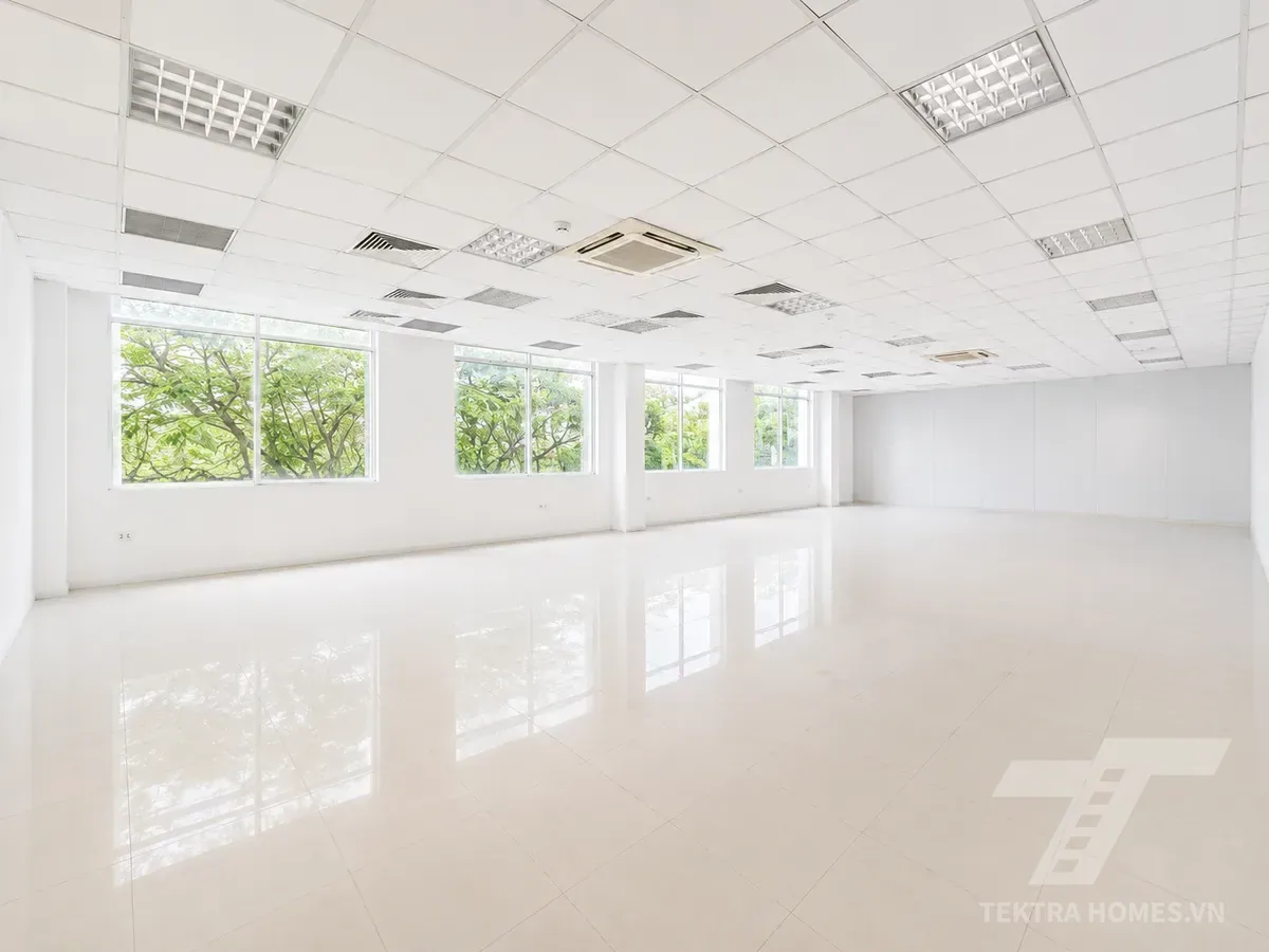 Mặt sàn diện tích trống tòa Âu Việt Building Số 1 Lê Đức Thọ