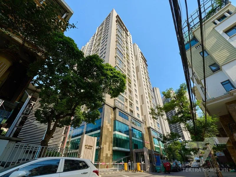 Mặt ngoài tòa Mỹ Đình Plaza 1 138 Trần Bình