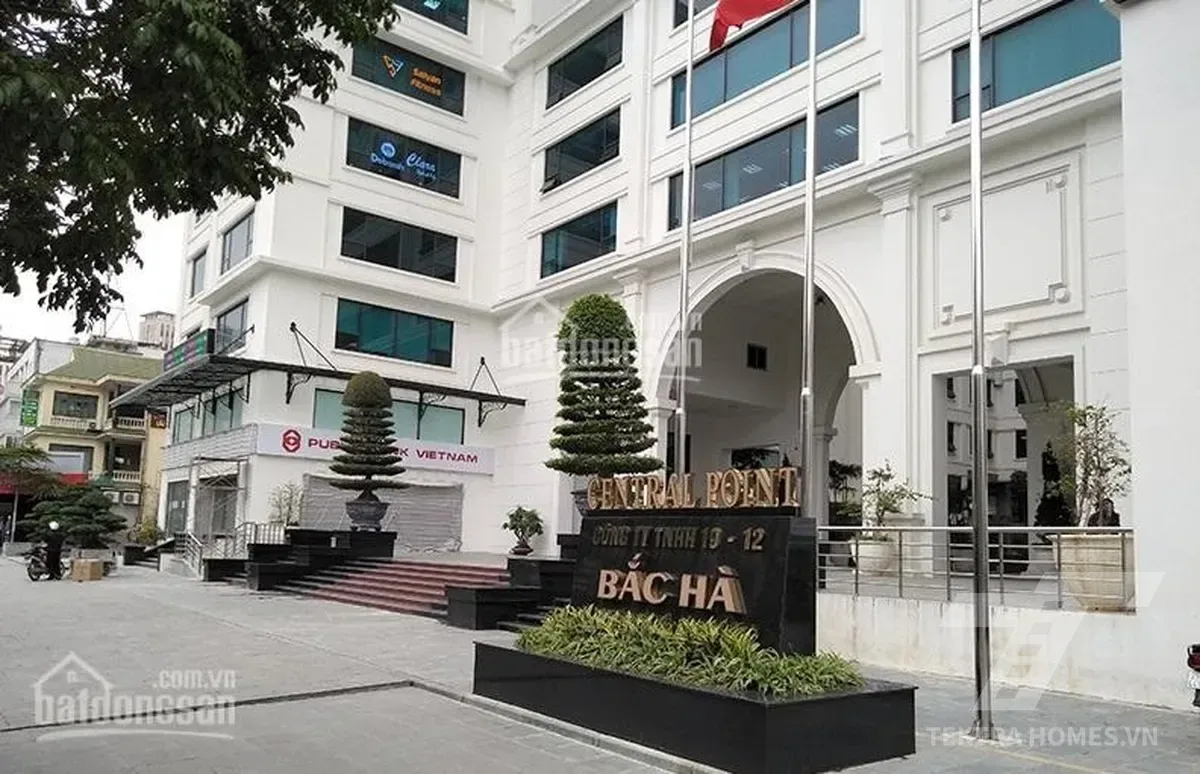 Toàn cảnh mặt trước tòa Central Field 219 Trung Kính