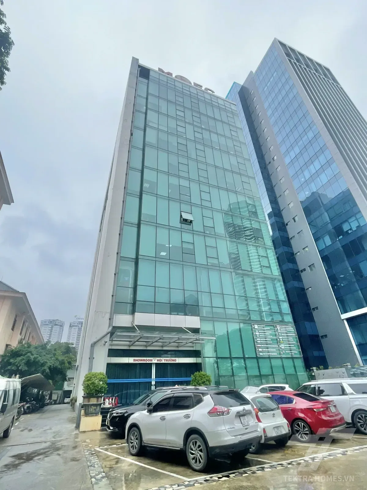 Mặt ngoài tòa Mitec Tower Dương Đình Nghệ
