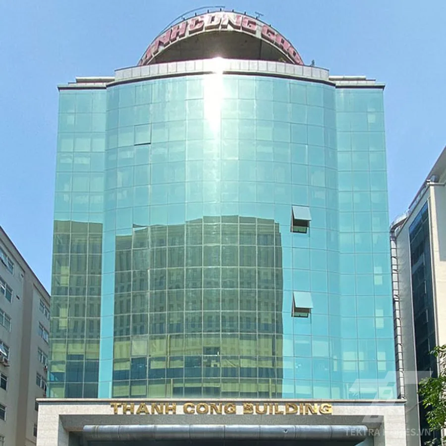 Mặt trước tòa Thành Công Building 80 Dịch Vọng Hậu