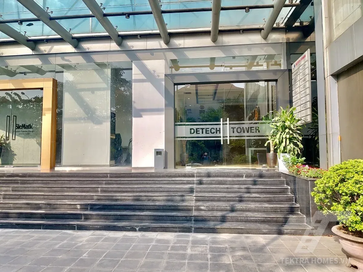 Mặt sảnh trước tòa Detech Tower1 8 Tôn Thất Thuyết