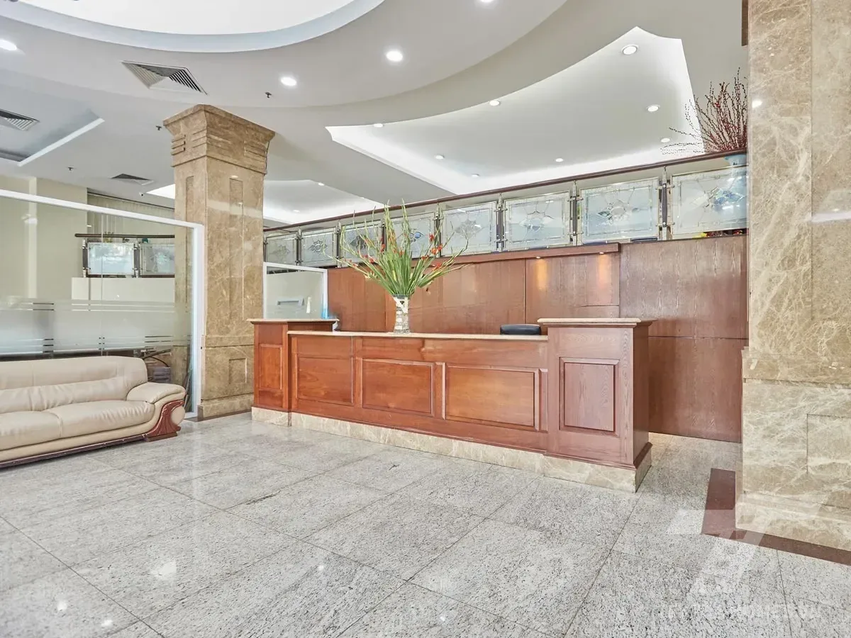 Khu vực lễ tân tòa King Building 07 Chùa Bộc