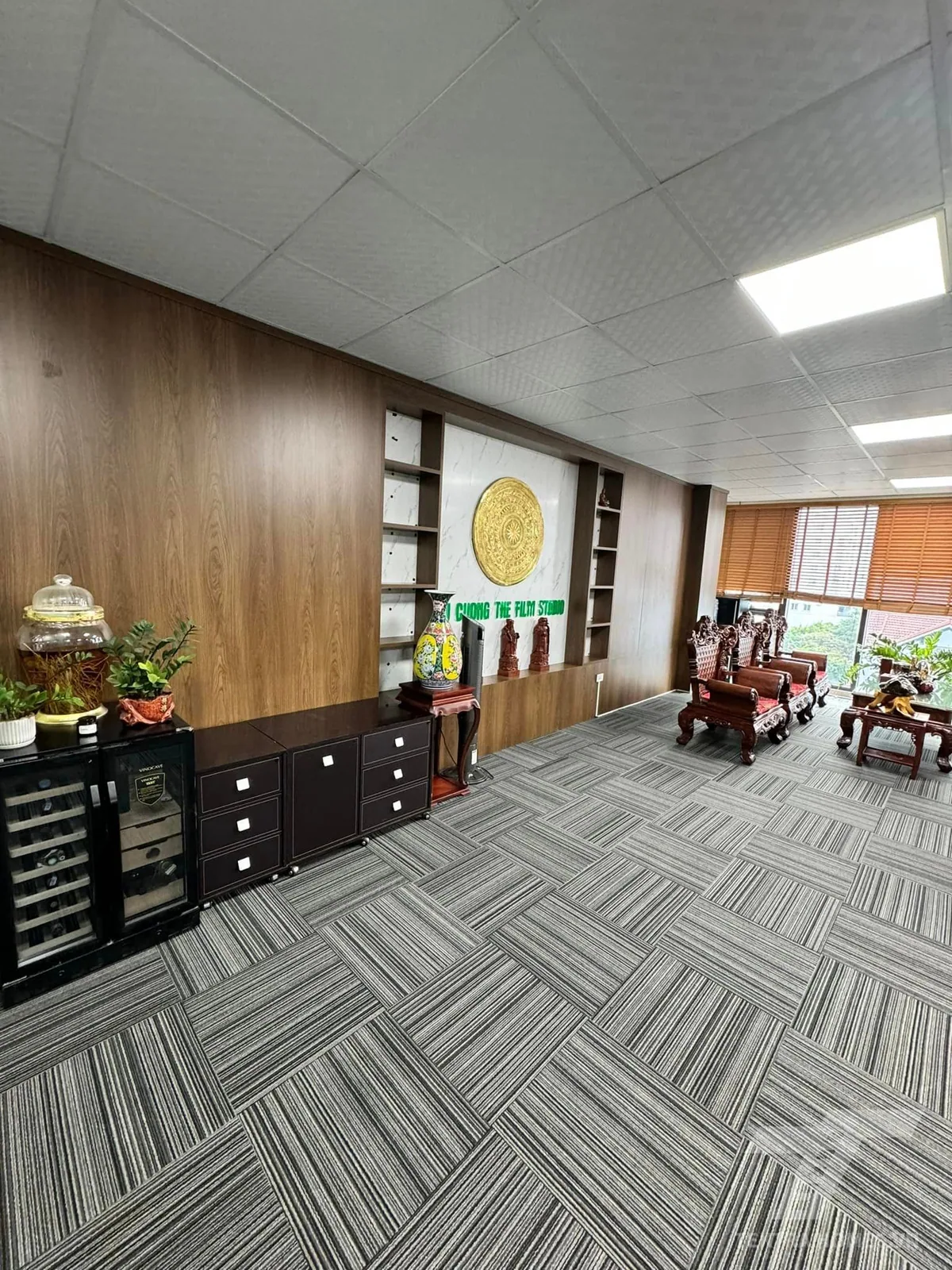 Tòa nhà 10 Dịch Vọng Hậu